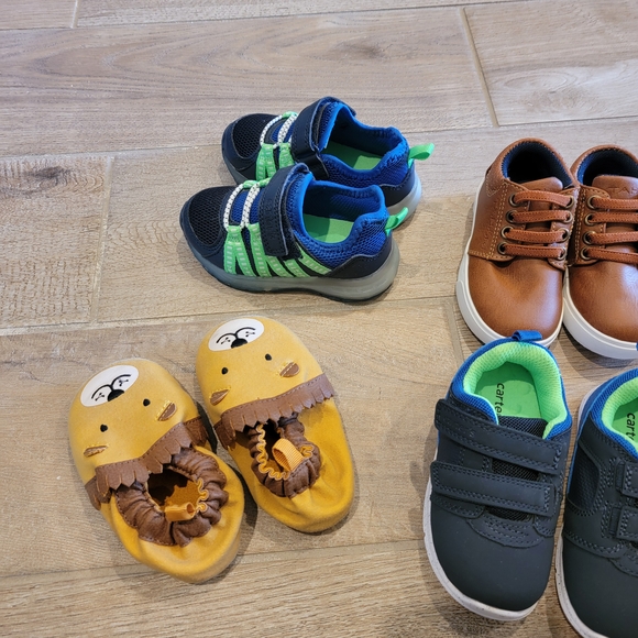 Kids' Assorted Colorful Shoes Set - Picture 3 of 7